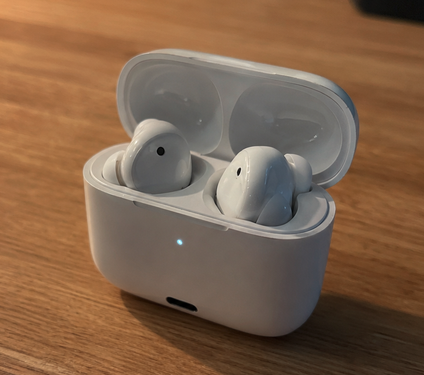 Input: smartphone photo of a physical product.